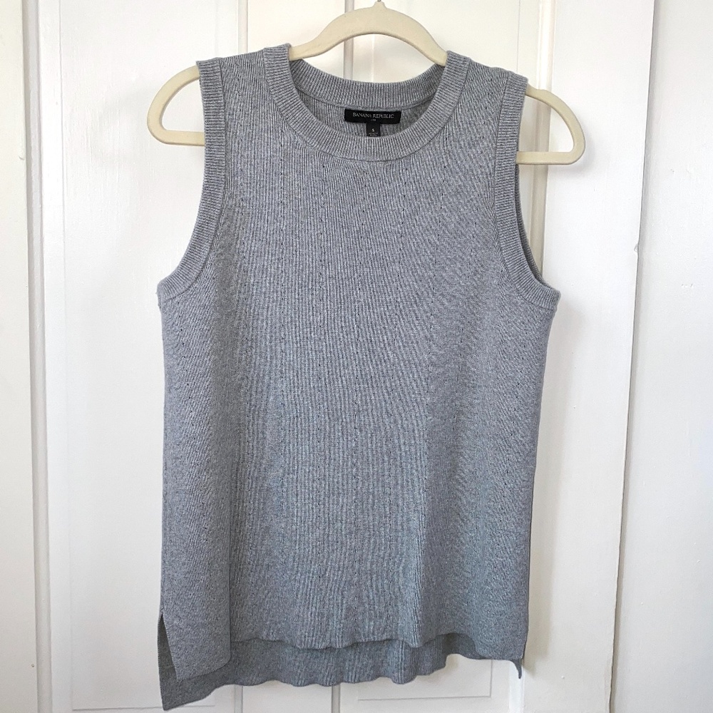 Banana Republic Factory Sweater Shell Top